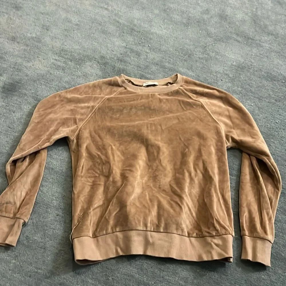 Ragdoll Outfit - Size XS - Velour Sweater - Like New Condition Medium Bottoms